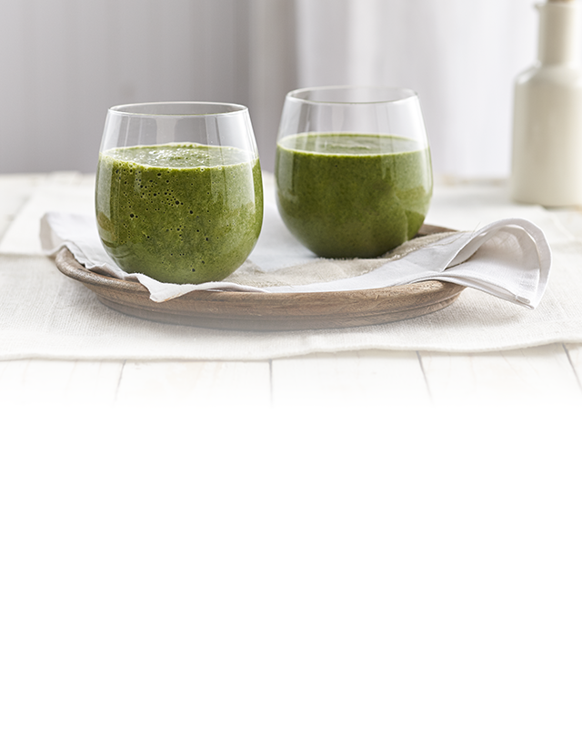 Healthy green smoothie recipe made with Vanilla Ensure® Enlive®