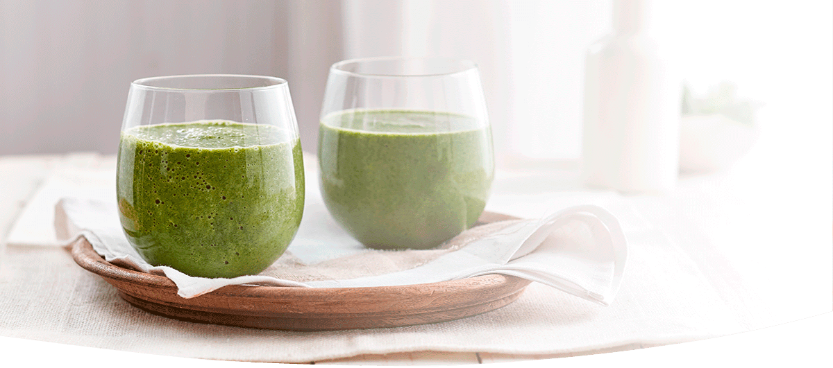 Healthy green smoothie recipe made with Vanilla Ensure® Enlive®
