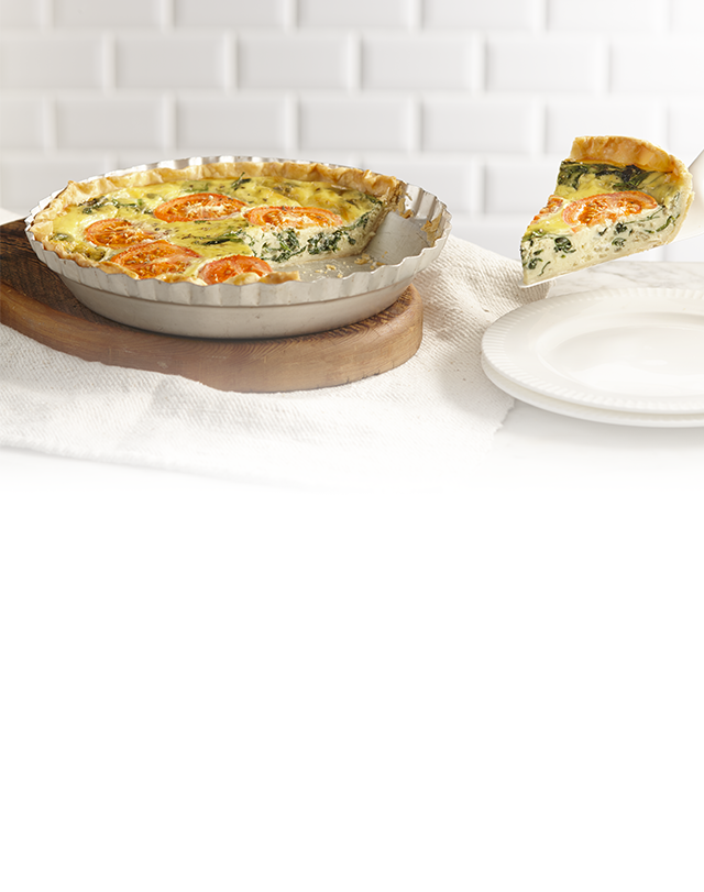 Quiche aux épinards et à la tomate à base d'Ensure® Régulier